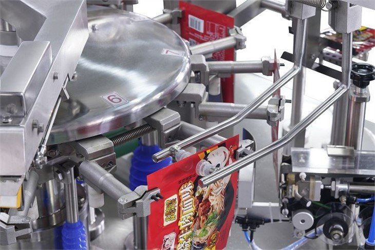 Rotarty Pouch Packing Machine